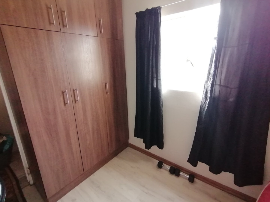 4 Bedroom Property for Sale in Vanes Estate Eastern Cape